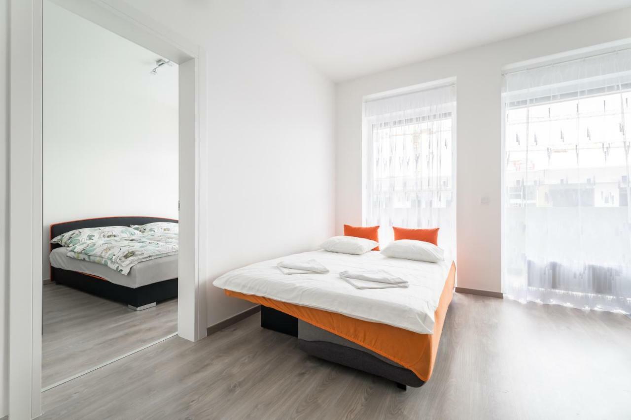Bpr Chic White Home With Terrace & A/C & Garage Budapest Exterior foto